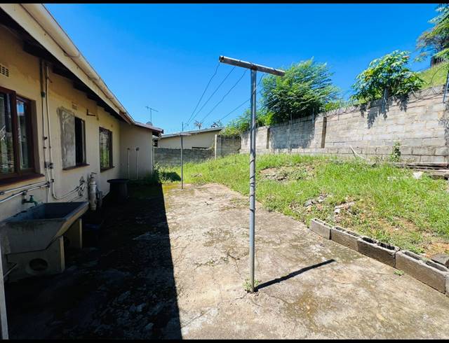 3 BEDROOM HOUSE FOR SALE IN NEWLANDS WEST
